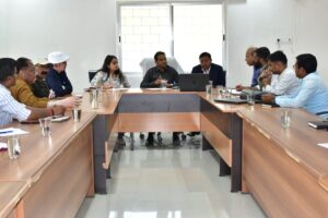 एमएमसीएच के प्रबंधन व बेहतर संचालन हेतु कार्यो में लाएं गति: नगर आयुक्त