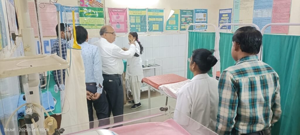 सदर अस्पताल में लगी मोबाइल एक्स-रे यूनिट, अब मरीजों को मिलेगी बेड पर ही सुविधा सदर अस्पताल में लगी मोबाइल एक्स-रे यूनिट, अब मरीजों को मिलेगी बेड पर ही सुविधा