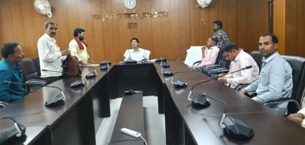 उपायुक्त के निर्देश पर जिला आपूर्ति पदाधिकारी ने सुनी आमजनों की समस्याएं उपायुक्त के निर्देश पर जिला आपूर्ति पदाधिकारी ने सुनी आमजनों की समस्याएं
