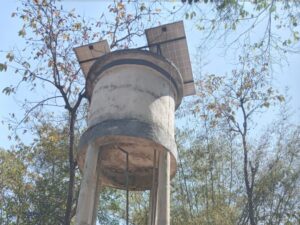 बरहरवा:जल मीनार तीन साल से बंद,ग्रामीणों की प्यास नहीं बुझी