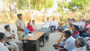 केतार थाना परिसर मे हुई शांति समिति की बैठक
