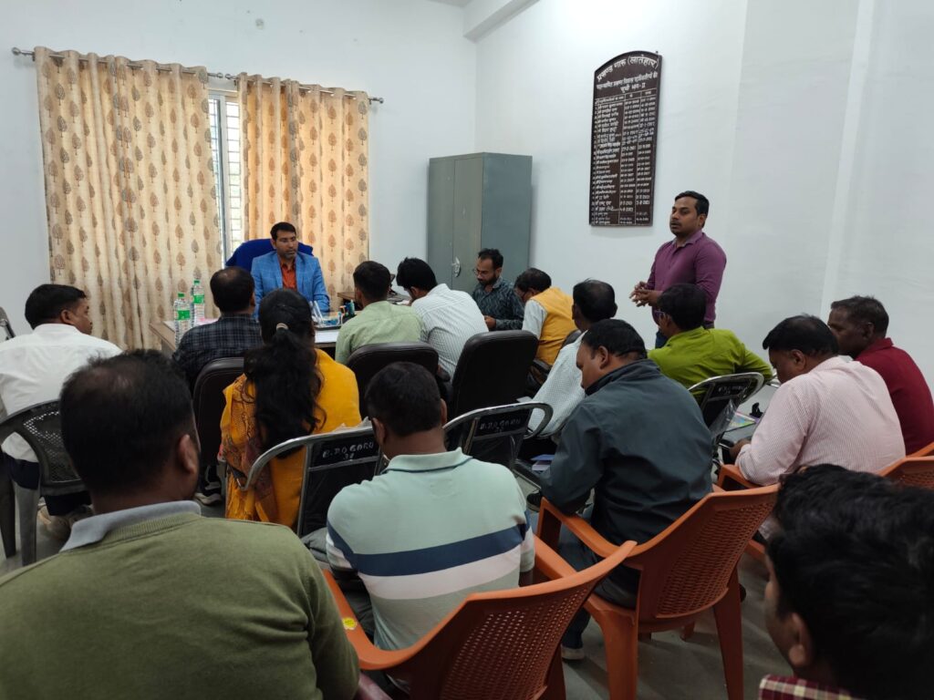 गारु मे प्रखंड समन्वय समिति की बैठक संपन्न, विकास योजनाओं के सुचारू क्रियान्वयन पर जोर गारु मे प्रखंड समन्वय समिति की बैठक संपन्न, विकास योजनाओं के सुचारू क्रियान्वयन पर जोर