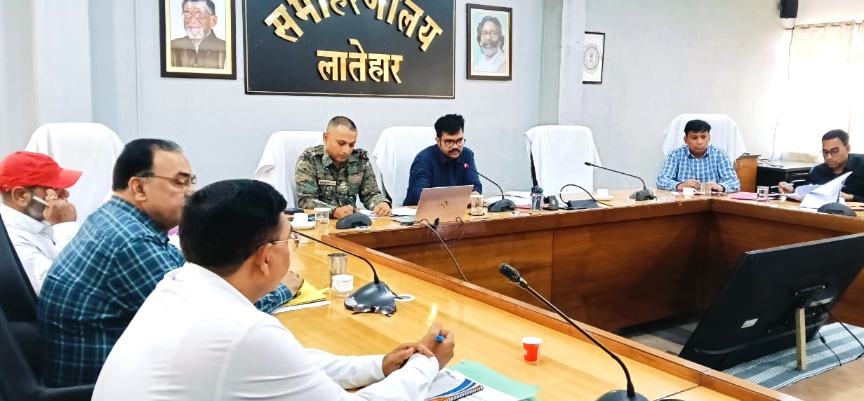 अवैध खनन रोकथाम को लेकर जिला स्तरीय टास्क फोर्स की बैठक संपन्न