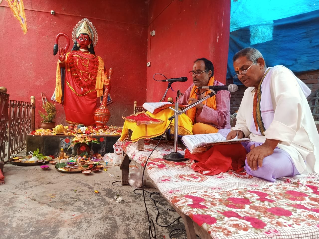 वार्षिकोत्सव पर 24 घंटे अखंड रामायण पाठ का हुआ आयोजन
