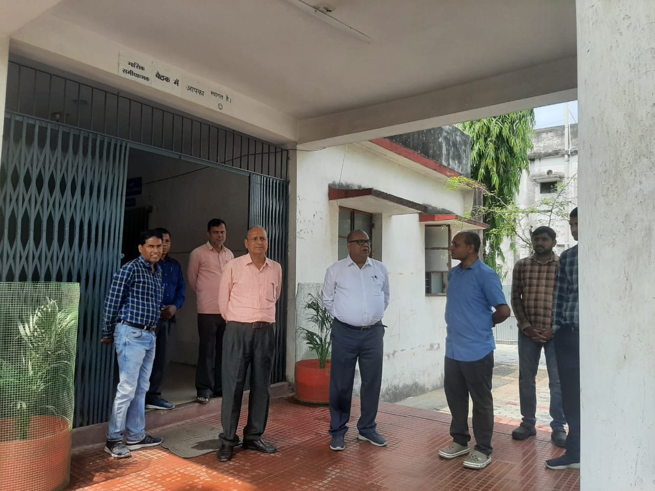 सी एच सी बरहेट में निरीक्षण के दौरान सप्ताह दिन के अंदर एक्सरे रूम पूरा करने का दिया निर्देश सी एच सी बरहेट में निरीक्षण के दौरान सप्ताह दिन के अंदर एक्सरे रूम पूरा करने का दिया निर्देश