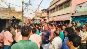 लकड़ी मिल में लगी भीषण आग, लाखों का नुकसान