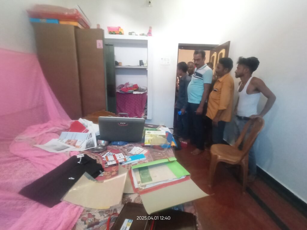 तीन पहाड़ में बंद घर से छह लाख रुपये के आभूषण और नकदी की चोरी