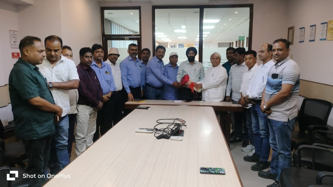 टीएसडीपीएल के नए प्रबंध निदेशक जगजीत सिंह से यूनियन का हुआ परिचयात्मक बैठक टीएसडीपीएल के नए प्रबंध निदेशक जगजीत सिंह से यूनियन का हुआ परिचयात्मक बैठक