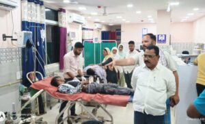 सड़क हादसे में दो युवक गंभीर रूप से घायल, रिम्स रांची रेफर