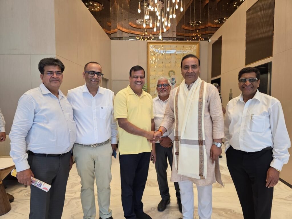 शंखनाद फॉर सुरक्षित भारत कार्यक्रम में सुप्रीम कोर्ट के वरिष्ठ अधिवक्ता अश्वनी उपाध्याय ने लोगों में भरा जोश शंखनाद फॉर सुरक्षित भारत कार्यक्रम में सुप्रीम कोर्ट के वरिष्ठ अधिवक्ता अश्वनी उपाध्याय ने लोगों में भरा जोश