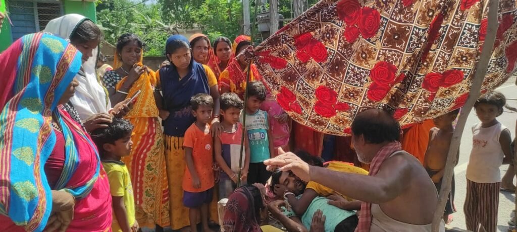 आपसी विवाद में मारपीट:चार घायल,एक को रेफर