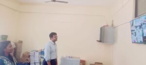 ईवीएम वेयरहाउस का जिला निर्वाचन पदाधिकारी ने किया मासिक निरीक्षण
