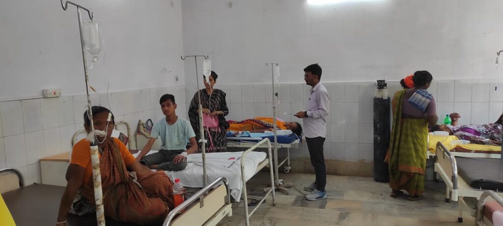 डायरिया के सात मरीज अस्पताल में भर्ती, इलाज जारी डायरिया के सात मरीज अस्पताल में भर्ती, इलाज जारी