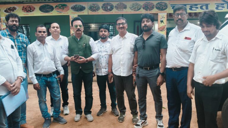 घाघरा:कांग्रेसी कार्यकर्ताओं ने सांसद सुखदेव भगत का किया भव्य स्वागत