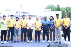 बारिश नहीं रोक सकी जोश:‘संडे ऑन साइकिल’ में 300 से अधिक प्रतिभागियों ने दिल्ली से अगरतला तक दिखाई फिटनेस की मिसाल