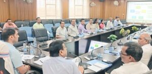 गढ़वा: स्वच्छ सर्वेक्षण ग्रामीण-2025 को लेकर स्वच्छता, पेयजल प्रबंधन और जनभागीदारी पर केंद्रित जिला स्तरीय कार्यशाला आयोजित।