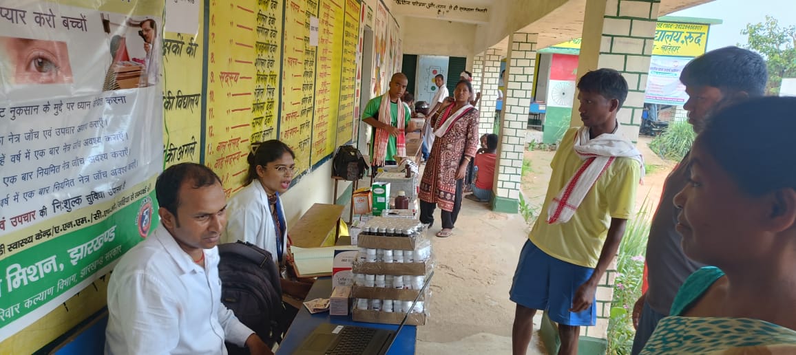 बारीबांध व रुद में DA JAGUA शिविर से ग्रामीण हुए लाभान्वित