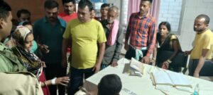 महिला डॉक्टर के नहीं रहने पर सदर अस्पताल में हंगामा, एक घंटे तक कार्य बाधित