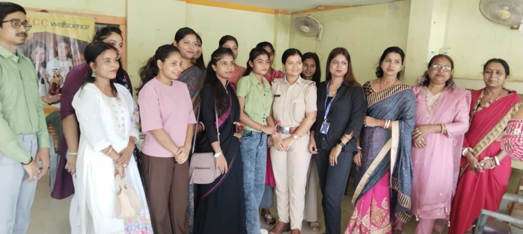 ब्यूटी एसोसिएशन की तरफ से सेमिनार का आयोजन