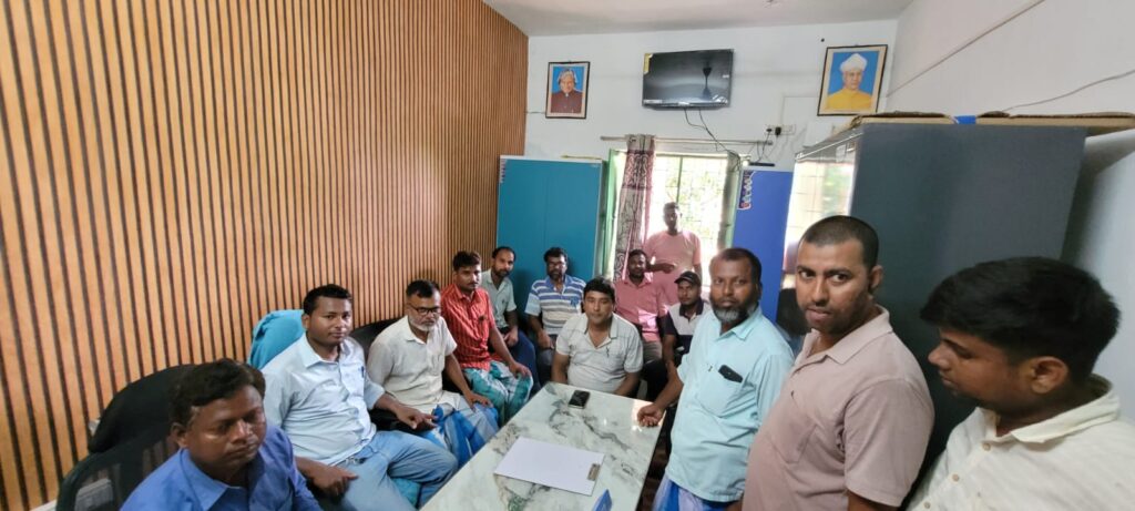 रपेशपुर पंचायत भवन में पंचायत सहायता केंद्र का उद्घाटन रपेशपुर पंचायत भवन में पंचायत सहायता केंद्र का उद्घाटन