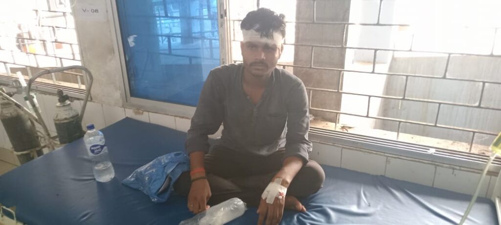 जमीन विवाद में मारपीट, दो भाई गंभीर रूप से घायल