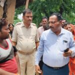 राशन में गड़बड़ी, जांच में कटौती और खराब गेंहू पकड़ा गया, डीलर पर होगी कार्रवाई– बीडीओ का आदेश