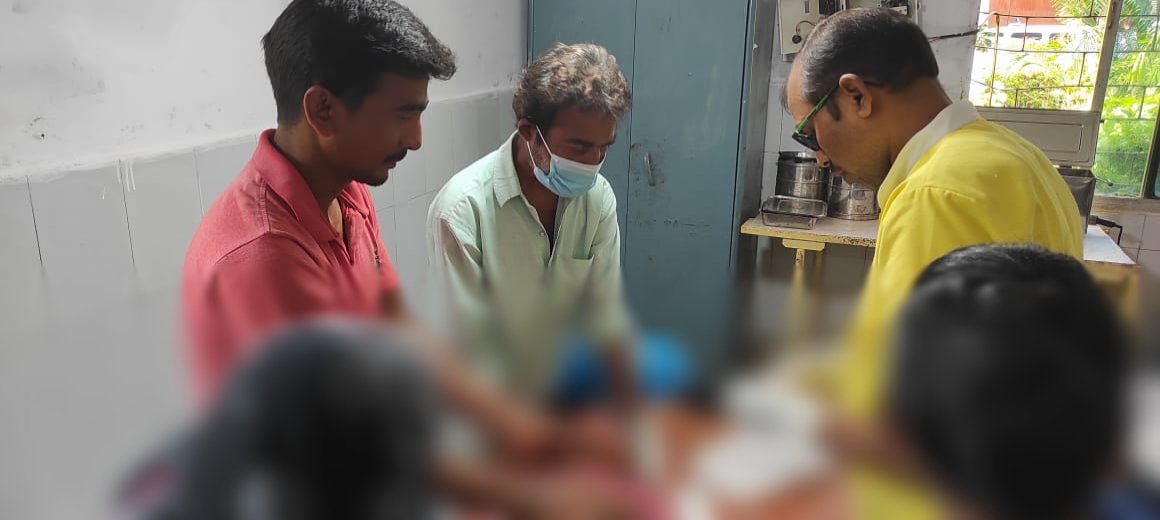 दो अलग-अलग सड़क हादसों में दो लोग घायल, एक रेफर दो अलग-अलग सड़क हादसों में दो लोग घायल, एक रेफर