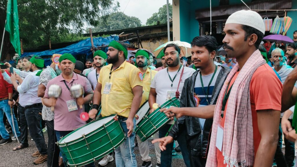 मोहर्रम पर घाघरा सहित विभिन्न गांवों में निकला ताजिया जुलूस, पेश की गई शहीदाने कर्बला को श्रद्धांजलि