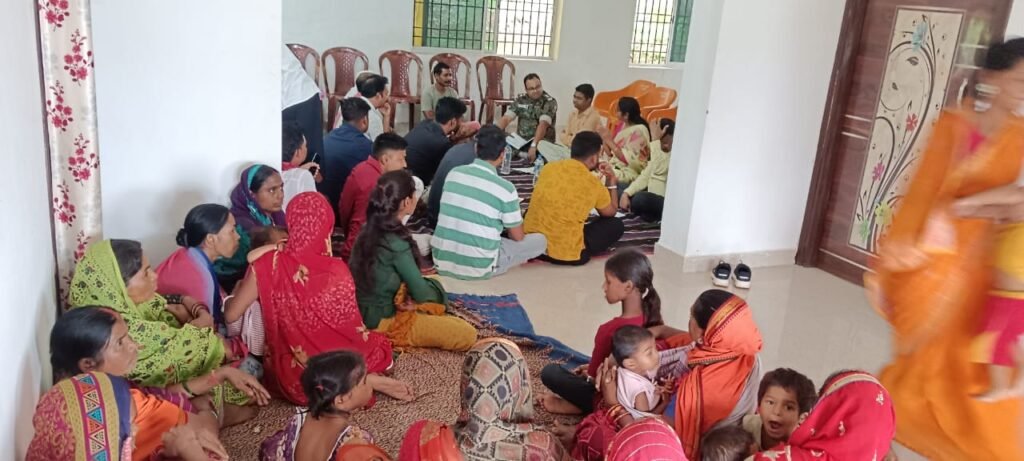 श्रावणी मेला टांगीनाथ धाम की तैयारियों का एसडीओ चैनपुर ने किया निरीक्षण