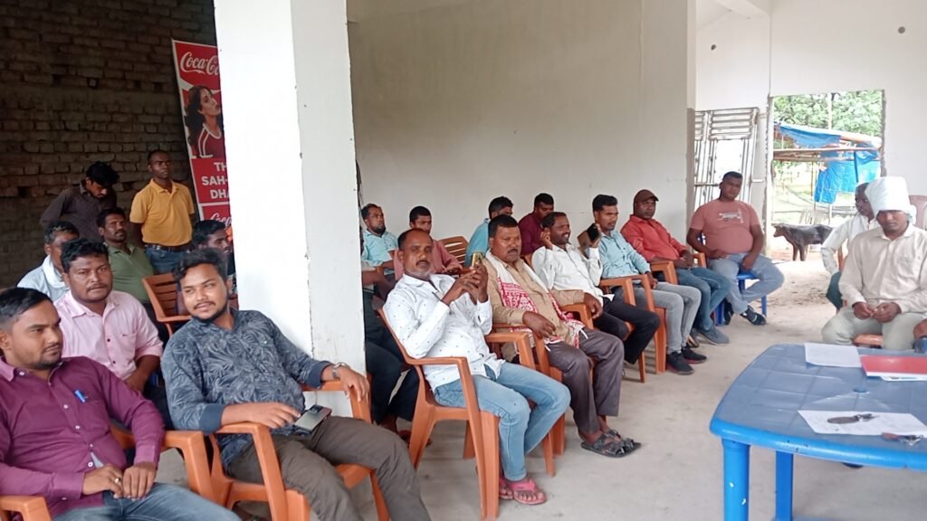 झामुमो की एक दिवसीय बैठक में प्रखंड विस्तार को लेकर अहम निर्णय, विभिन्न मोर्चों की कमेटी गठित झामुमो की एक दिवसीय बैठक में प्रखंड विस्तार को लेकर अहम निर्णय, विभिन्न मोर्चों की कमेटी गठित