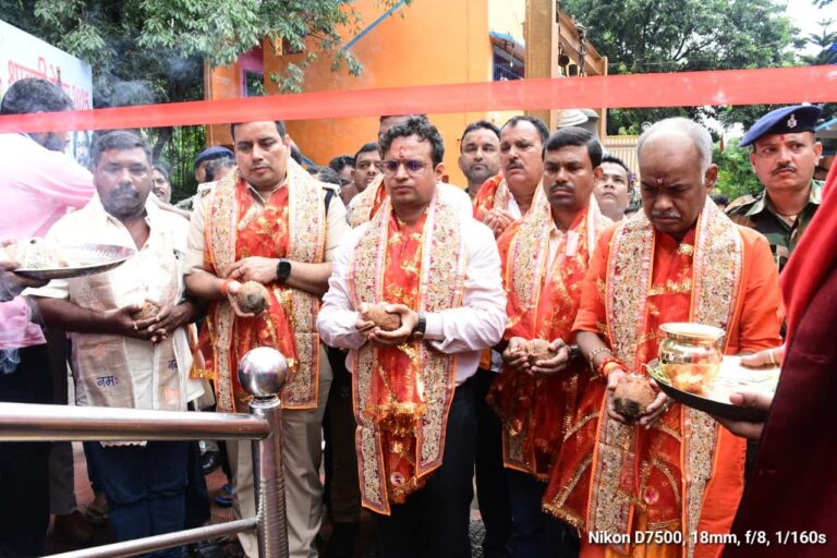वैदिक मंत्रोच्चारण के साथ किया श्रावणी मेला का उद्घाटन