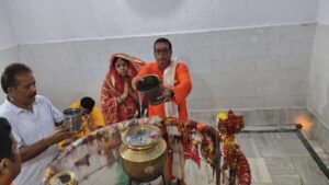 देवाकी बाबाधाम में 24 घंटे का अखंड महारुद्राभिषेक प्रारंभ