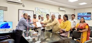 परसुडीह दुष्कर्म मामले में उचित कार्रवाई को लेकर उपायुक्त से मिलें भाजपाई