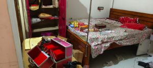 प्रोफेसर कॉलोनी में लाखों की चोरी, जिला समन्वयक के बंद घर को बनाया निशाना