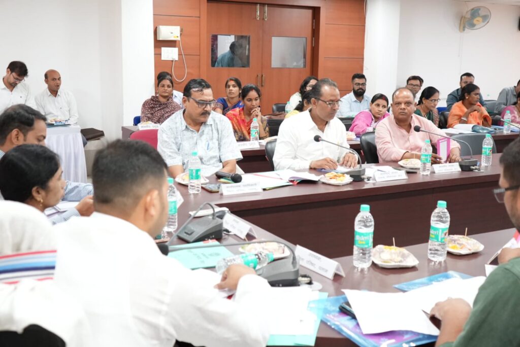 जिला परिषद बोर्ड की बैठक सम्पन्न, राजस्व, स्वास्थ्य, शिक्षा समेत कई अहम निर्णय जिला परिषद बोर्ड की बैठक सम्पन्न, राजस्व, स्वास्थ्य, शिक्षा समेत कई अहम निर्णय