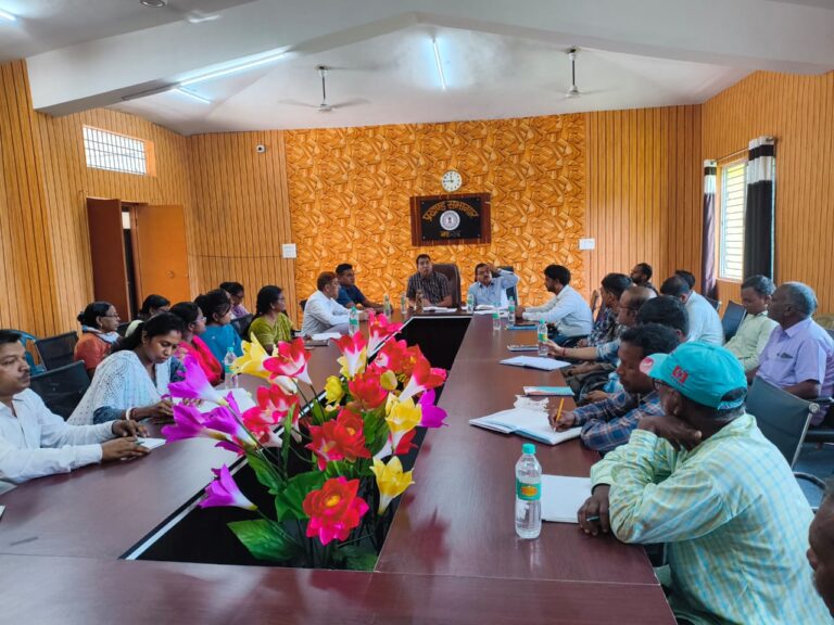 गारू: प्रखंड समन्वय समिति की बैठक सम्पन्न: योजनाओं की प्रगति की हुई समीक्षा, कार्य में पारदर्शिता और समन्वय पर ज़ोर