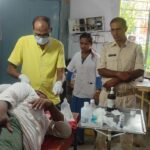 हाईवा के डाला की चपेट में आने से चालक गंभीर रूप से घायल,बेहतर इलाज के लिए रेफर