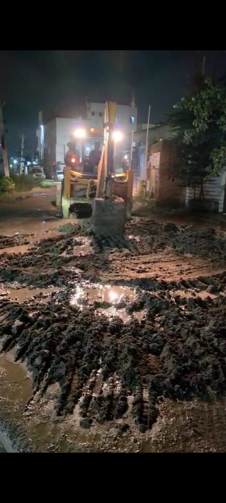 ।।रांची नगर निगम सोता रहा और जगतपुरम कॉलोनी के निवासी जागते रहें।। ।।रांची नगर निगम सोता रहा और जगतपुरम कॉलोनी के निवासी जागते रहें।।