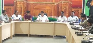बरहरवा:बीडीओ कीअध्यक्षता में समीक्षा बैठक सम्पन्न,योजनाओं के क्रियान्वयन में तेजी लाने के निर्देश