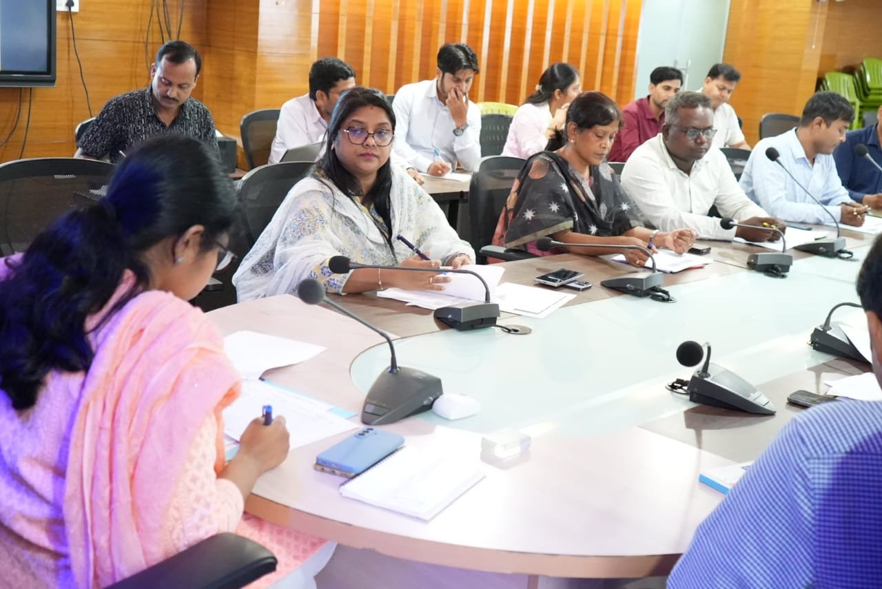 पलामू:- उपायुक्त कार्यालय में जनता दरबार का हुआ आयोजन