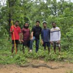 गारू के पहाड़कोचा में दिखा 11 फीट लंबा अजगर, वन विभाग ने किया सफल रेस्क्यू