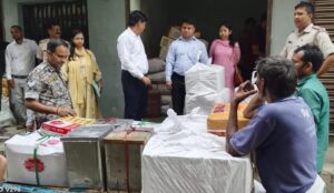 गढ़वा: रक्षाबंधन से पहले नकली मिठाई कारोबार पर एसडीएम की बड़ी कार्रवाई, कई कुंटल मिठाइयां नष्ट, गोदाम सील