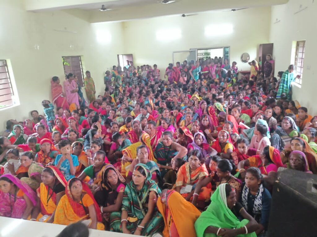 मोहुलबना संकुल संगठन में वार्षिक साधारण सभा सम्पन्न, महिलाओं की आजीविका संवर्धन पर रहा फोकस मोहुलबना संकुल संगठन में वार्षिक साधारण सभा सम्पन्न, महिलाओं की आजीविका संवर्धन पर रहा फोकस