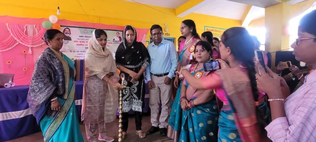 बरहेट बाजार में महिला स्वावलंबी समिति की वार्षिक आम सभा सम्पन्न बरहेट बाजार में महिला स्वावलंबी समिति की वार्षिक आम सभा सम्पन्न