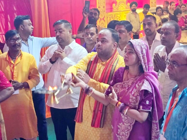 कदमा में श्री बाल गणपति विलास के 107 वां वार्षिकोत्सव में शामिल हुई विधायक पूर्णिमा साहू