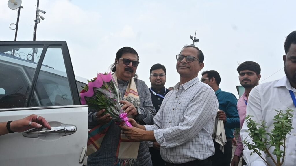 डीवीसी तुबेद कोयला खान में CACLB अध्यक्ष सुरेन्द्र कुमार पाण्डेय का निरीक्षण दौरा डीवीसी तुबेद कोयला खान में CACLB अध्यक्ष सुरेन्द्र कुमार पाण्डेय का निरीक्षण दौरा