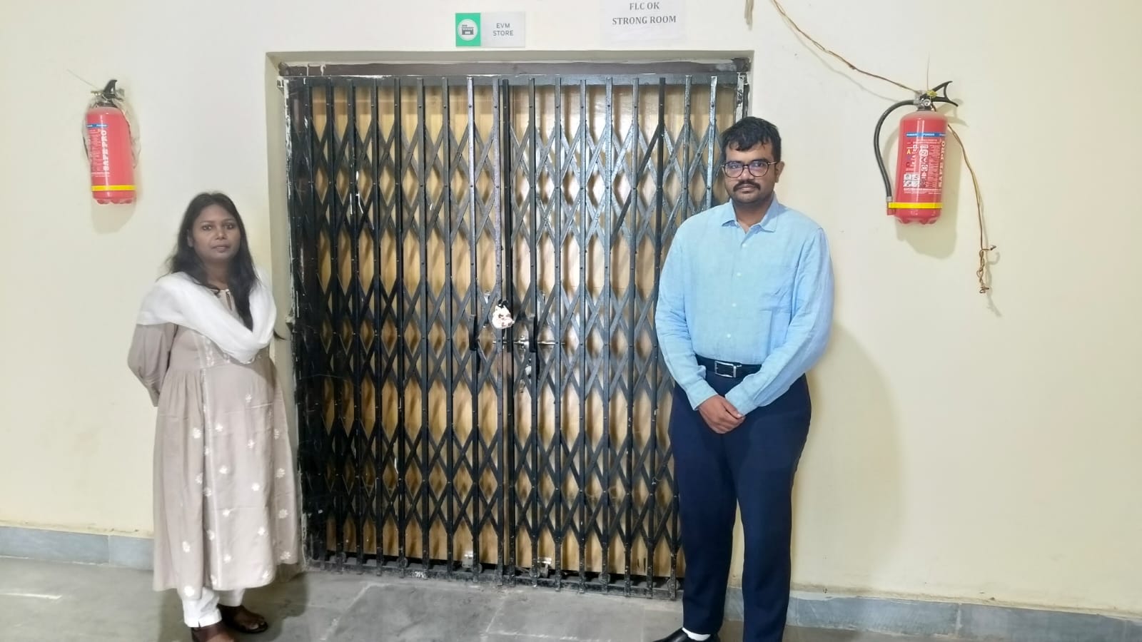 ईवीएम वेयरहाउस का मासिक निरीक्षण किया जिला निर्वाचन पदाधिकारी-सह-उपायुक्त ने
