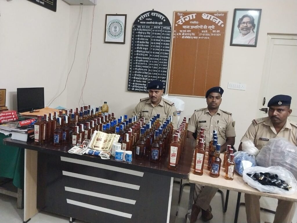 रांगा थाना पुलिस की बड़ी सफलता अवैध नकली विदेशी शराब फेक्ट्री का किया उद्भेदन