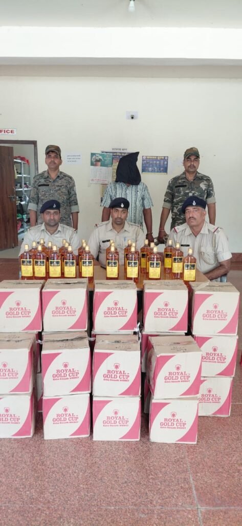 सतबरवा: भारी मात्रा(225l) में अवैध विदेशी शराब कार से बरामद ,युवक गिरफ्तार सतबरवा: भारी मात्रा(225l) में अवैध विदेशी शराब कार से बरामद ,युवक गिरफ्तार