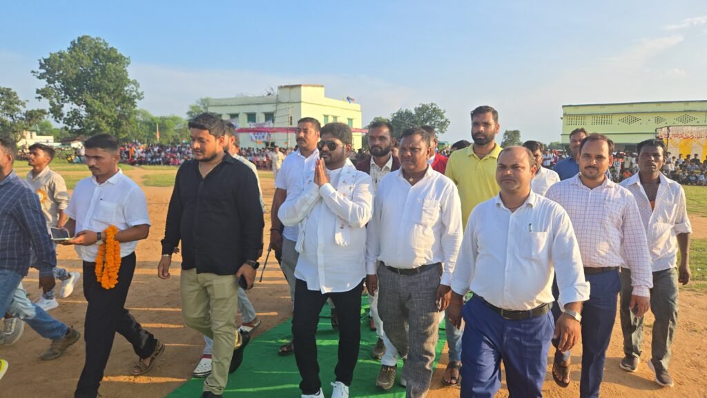 खेल के मैदान से तय होता है सत्ता का सिंहासन :अविनाश देव